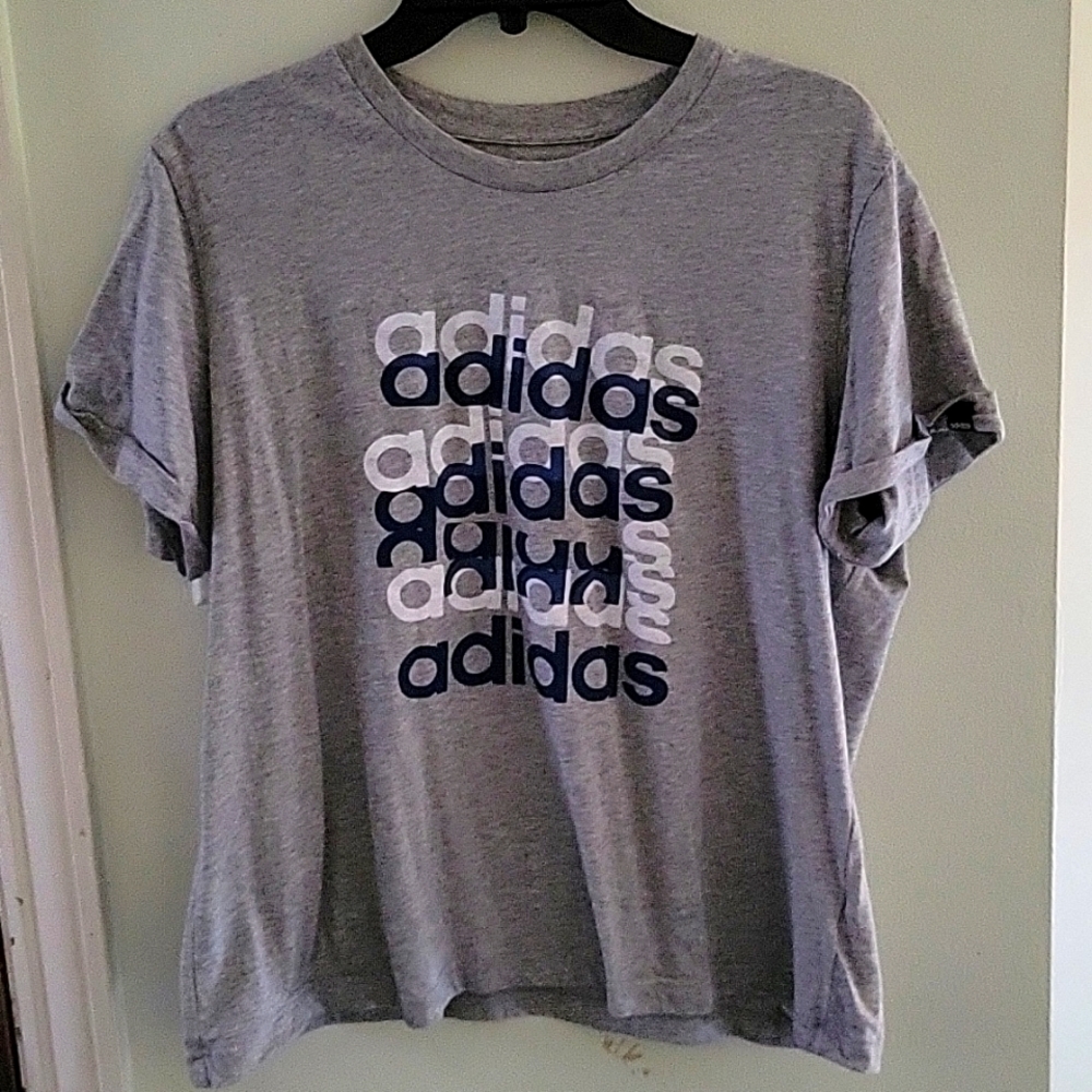 Adidas Womens XL, NAVY and WHITE PRINT TEE SHIRT